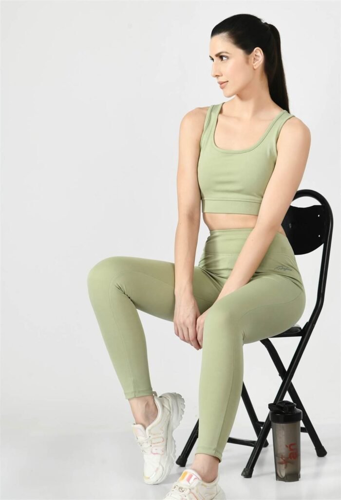 Waylene Pista Green Track Suit for Women, Shop Online, Buy Online ? Ideal for Casual Wear